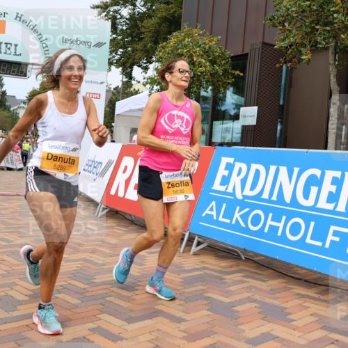 31.08.2025 - 21. Blankeneser Heldenlauf Strokosch-Dieckow http://msf.ph/oto/8700039 31.08.2025 12:40:43 Ziel 5435, 5636, 5289, 4152 meine-sportfotos.de