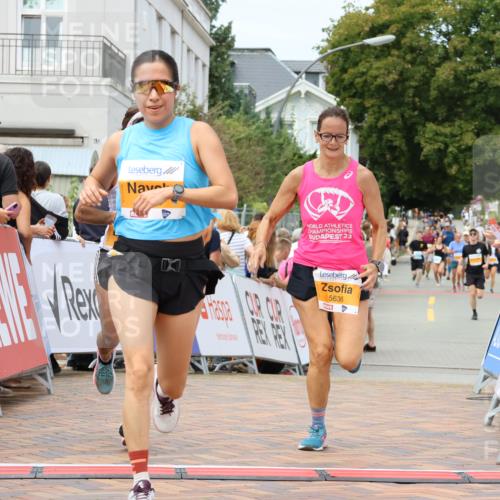 31.08.2025 - 21. Blankeneser Heldenlauf Strokosch-Dieckow http://msf.ph/oto/8700052 31.08.2025 12:40:40 Ziel 5435, 5636, 5289, 4152 meine-sportfotos.de
