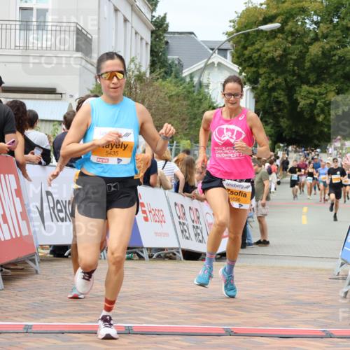 31.08.2025 - 21. Blankeneser Heldenlauf Strokosch-Dieckow http://msf.ph/oto/8700060 31.08.2025 12:40:40 Ziel 5435, 5636, 5289, 4152 meine-sportfotos.de