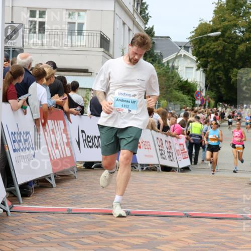 31.08.2025 - 21. Blankeneser Heldenlauf Strokosch-Dieckow http://msf.ph/oto/8700070 31.08.2025 12:40:35 Ziel 4152 meine-sportfotos.de