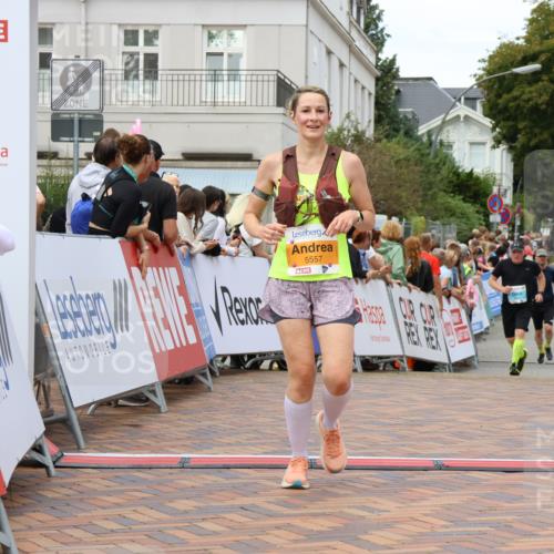 31.08.2025 - 21. Blankeneser Heldenlauf Strokosch-Dieckow http://msf.ph/oto/8700084 31.08.2025 12:53:23 Ziel 5557 meine-sportfotos.de