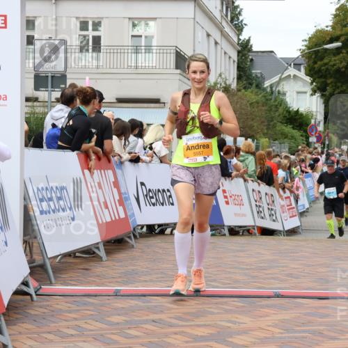 31.08.2025 - 21. Blankeneser Heldenlauf Strokosch-Dieckow http://msf.ph/oto/8700093 31.08.2025 12:53:23 Ziel 5557 meine-sportfotos.de