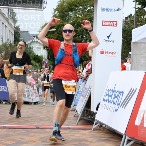 31.08.2025 - 21. Blankeneser Heldenlauf Strokosch-Dieckow http://msf.ph/oto/8700139 31.08.2025 12:40:19 Ziel 5077, 5449, 5693, 5166, 5645, 5327 meine-sportfotos.de