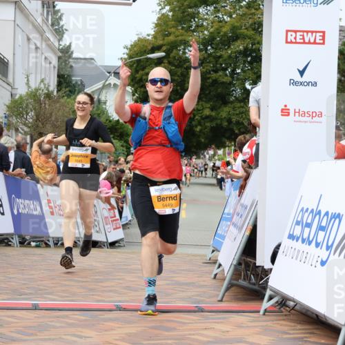 31.08.2025 - 21. Blankeneser Heldenlauf Strokosch-Dieckow http://msf.ph/oto/8700147 31.08.2025 12:40:19 Ziel 5077, 5449, 5693, 5166, 5645, 5327 meine-sportfotos.de