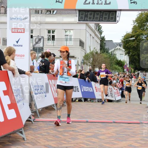 31.08.2025 - 21. Blankeneser Heldenlauf Strokosch-Dieckow http://msf.ph/oto/8700257 31.08.2025 12:52:03 Ziel 5202, 5455, 4397 meine-sportfotos.de