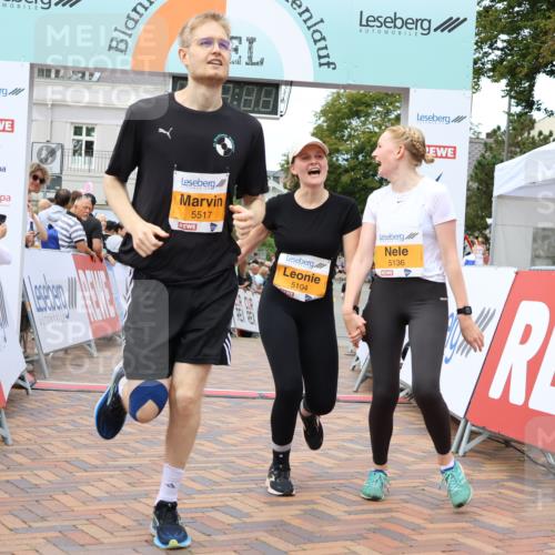 31.08.2025 - 21. Blankeneser Heldenlauf Strokosch-Dieckow http://msf.ph/oto/8700325 31.08.2025 12:51:43 Ziel 5104, 5136, 5007, 5034, 5518, 5517 meine-sportfotos.de