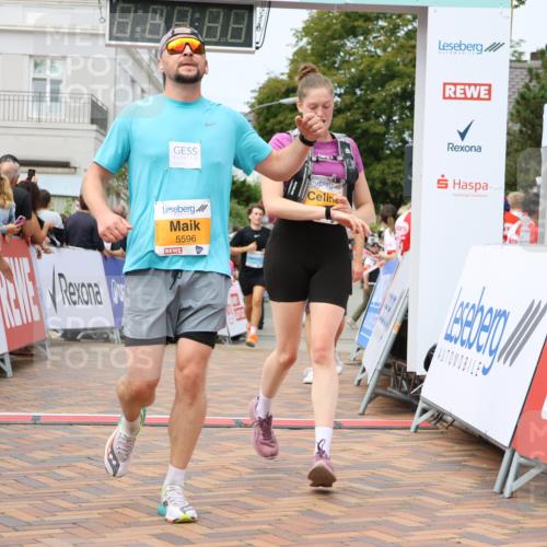 31.08.2025 - 21. Blankeneser Heldenlauf Strokosch-Dieckow http://msf.ph/oto/8700326 31.08.2025 12:39:06 Ziel 5222, 5596, 5635, 5225, 4341 meine-sportfotos.de