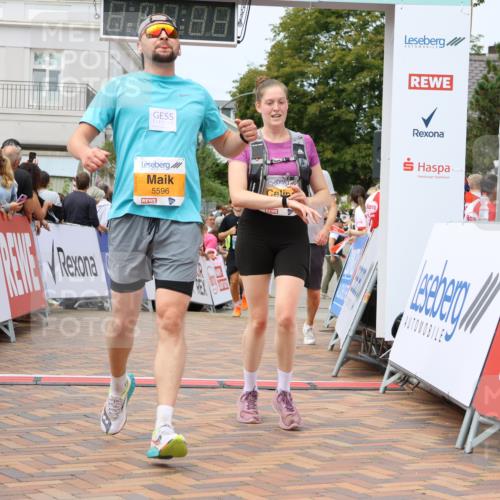 31.08.2025 - 21. Blankeneser Heldenlauf Strokosch-Dieckow http://msf.ph/oto/8700329 31.08.2025 12:39:06 Ziel 5222, 5596, 5635, 5225, 4341 meine-sportfotos.de
