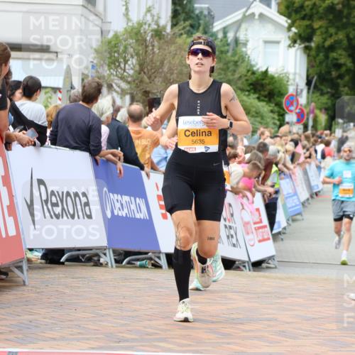 31.08.2025 - 21. Blankeneser Heldenlauf Strokosch-Dieckow http://msf.ph/oto/8700346 31.08.2025 12:38:58 Ziel 5432, 5222, 5378, 5635 meine-sportfotos.de