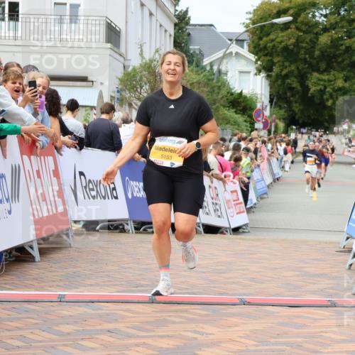 31.08.2025 - 21. Blankeneser Heldenlauf Strokosch-Dieckow http://msf.ph/oto/8700381 31.08.2025 12:38:39 Ziel 5153 meine-sportfotos.de