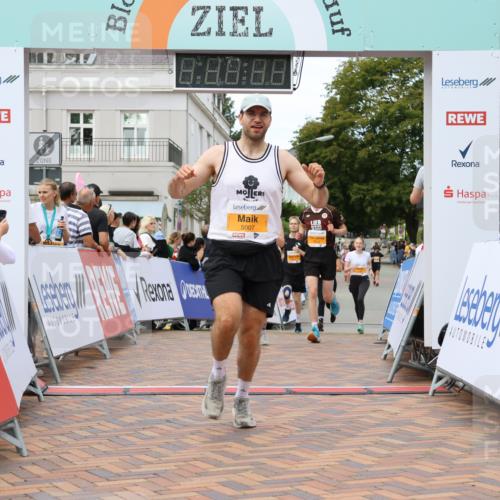 31.08.2025 - 21. Blankeneser Heldenlauf Strokosch-Dieckow http://msf.ph/oto/8700386 31.08.2025 12:51:38 Ziel 5104, 5136, 5141, 5007, 5034, 5518, 5517 meine-sportfotos.de