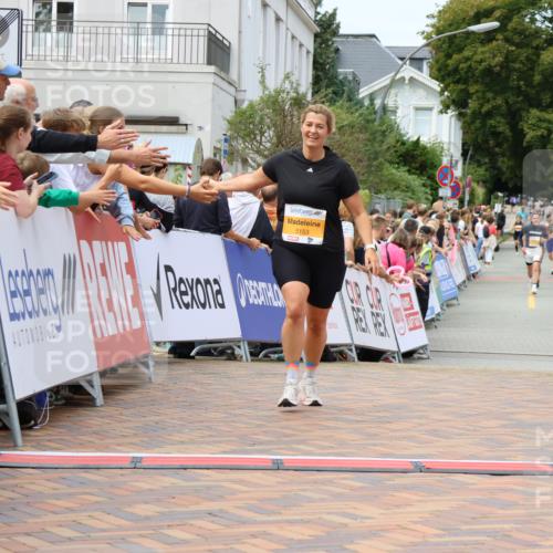 31.08.2025 - 21. Blankeneser Heldenlauf Strokosch-Dieckow http://msf.ph/oto/8700404 31.08.2025 12:38:38 Ziel 5153 meine-sportfotos.de