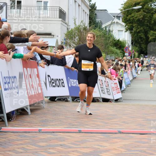 31.08.2025 - 21. Blankeneser Heldenlauf Strokosch-Dieckow http://msf.ph/oto/8700406 31.08.2025 12:38:38 Ziel 5153 meine-sportfotos.de