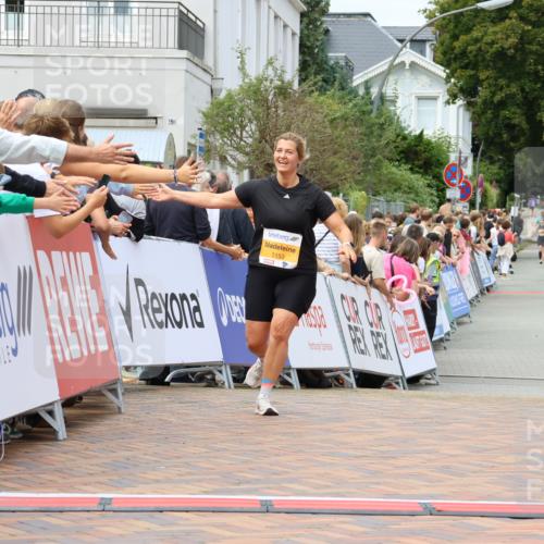 31.08.2025 - 21. Blankeneser Heldenlauf Strokosch-Dieckow http://msf.ph/oto/8700408 31.08.2025 12:38:37 Ziel 5153 meine-sportfotos.de