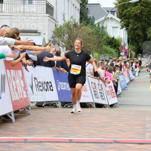 31.08.2025 - 21. Blankeneser Heldenlauf Strokosch-Dieckow http://msf.ph/oto/8700414 31.08.2025 12:38:37 Ziel 5153 meine-sportfotos.de
