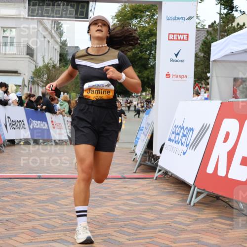 31.08.2025 - 21. Blankeneser Heldenlauf Strokosch-Dieckow http://msf.ph/oto/8700454 31.08.2025 12:51:19 Ziel 5285, 5830 meine-sportfotos.de