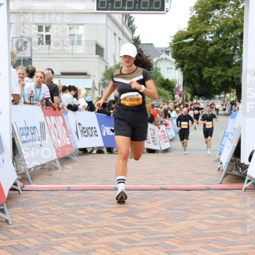 31.08.2025 - 21. Blankeneser Heldenlauf Strokosch-Dieckow http://msf.ph/oto/8700466 31.08.2025 12:51:18 Ziel 5285, 5830 meine-sportfotos.de