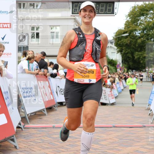 31.08.2025 - 21. Blankeneser Heldenlauf Strokosch-Dieckow http://msf.ph/oto/8700483 31.08.2025 12:51:04 Ziel 5268, 5349, 5630 meine-sportfotos.de
