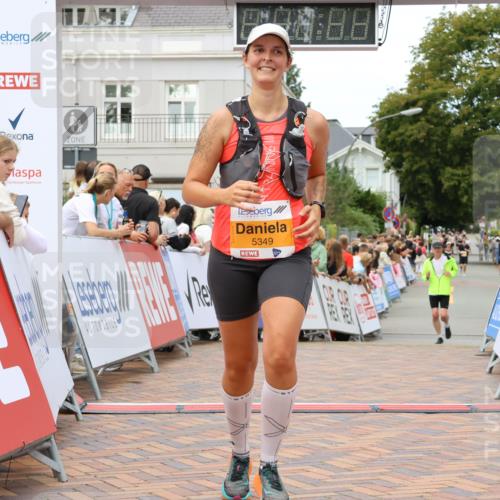 31.08.2025 - 21. Blankeneser Heldenlauf Strokosch-Dieckow http://msf.ph/oto/8700489 31.08.2025 12:51:03 Ziel 5268, 5349, 5629, 5630 meine-sportfotos.de