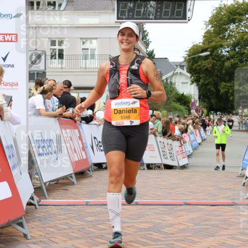 31.08.2025 - 21. Blankeneser Heldenlauf Strokosch-Dieckow http://msf.ph/oto/8700496 31.08.2025 12:51:03 Ziel 5268, 5349, 5629, 5630 meine-sportfotos.de