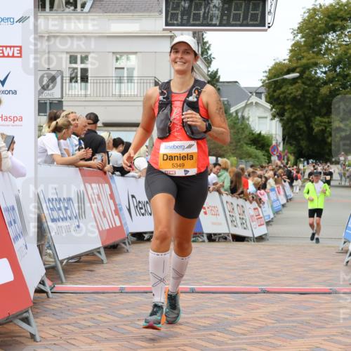 31.08.2025 - 21. Blankeneser Heldenlauf Strokosch-Dieckow http://msf.ph/oto/8700501 31.08.2025 12:51:03 Ziel 5268, 5349, 5629, 5630 meine-sportfotos.de
