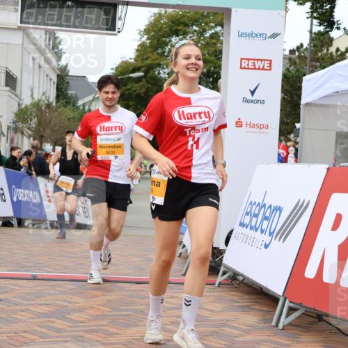 31.08.2025 - 21. Blankeneser Heldenlauf Strokosch-Dieckow http://msf.ph/oto/8700557 31.08.2025 12:50:56 Ziel 5268, 5040, 5629, 5630 meine-sportfotos.de