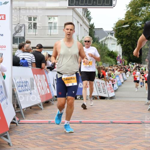31.08.2025 - 21. Blankeneser Heldenlauf Strokosch-Dieckow http://msf.ph/oto/8700597 31.08.2025 12:50:48 Ziel 5040, 5344, 5425 meine-sportfotos.de