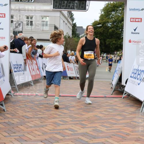 31.08.2025 - 21. Blankeneser Heldenlauf Strokosch-Dieckow http://msf.ph/oto/8700737 31.08.2025 12:50:07 Ziel 5154 meine-sportfotos.de