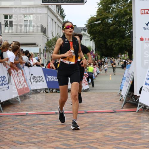 31.08.2025 - 21. Blankeneser Heldenlauf Strokosch-Dieckow http://msf.ph/oto/8700774 31.08.2025 12:49:54 Ziel 5236, 5070, 5422 meine-sportfotos.de