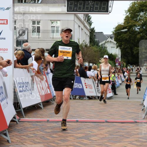 31.08.2025 - 21. Blankeneser Heldenlauf Strokosch-Dieckow http://msf.ph/oto/8700836 31.08.2025 12:49:46 Ziel 5027, 5070 meine-sportfotos.de
