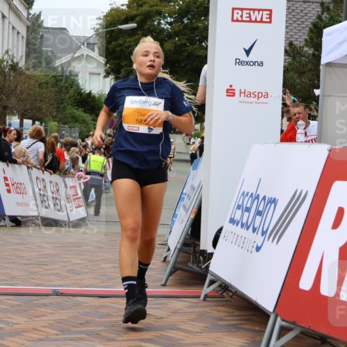 31.08.2025 - 21. Blankeneser Heldenlauf Strokosch-Dieckow http://msf.ph/oto/8700843 31.08.2025 12:49:30 Ziel 5833 meine-sportfotos.de