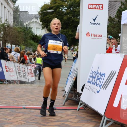 31.08.2025 - 21. Blankeneser Heldenlauf Strokosch-Dieckow http://msf.ph/oto/8700848 31.08.2025 12:49:30 Ziel 5833 meine-sportfotos.de