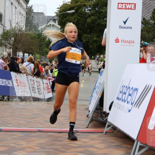 31.08.2025 - 21. Blankeneser Heldenlauf Strokosch-Dieckow http://msf.ph/oto/8700855 31.08.2025 12:49:30 Ziel 5833 meine-sportfotos.de