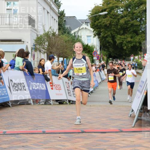 31.08.2025 - 21. Blankeneser Heldenlauf Strokosch-Dieckow http://msf.ph/oto/8700858 31.08.2025 10:32:13 Ziel 2418 meine-sportfotos.de