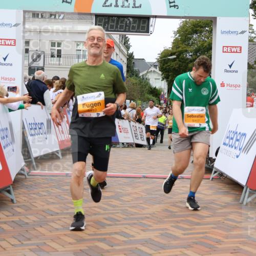 31.08.2025 - 21. Blankeneser Heldenlauf Strokosch-Dieckow http://msf.ph/oto/8700918 31.08.2025 12:49:09 Ziel 5071, 5271, 5737, 5117, 5110 meine-sportfotos.de