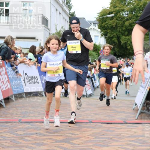 31.08.2025 - 21. Blankeneser Heldenlauf Strokosch-Dieckow http://msf.ph/oto/8700982 31.08.2025 10:31:22 Ziel 2551, 2776, 2307, 2097, 2649, 2647, 2399, 2103, 2274 meine-sportfotos.de