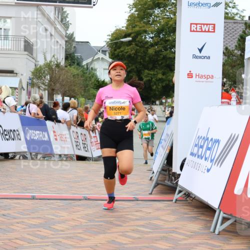 31.08.2025 - 21. Blankeneser Heldenlauf Strokosch-Dieckow http://msf.ph/oto/8700989 31.08.2025 12:49:03 Ziel 5271, 5046 meine-sportfotos.de