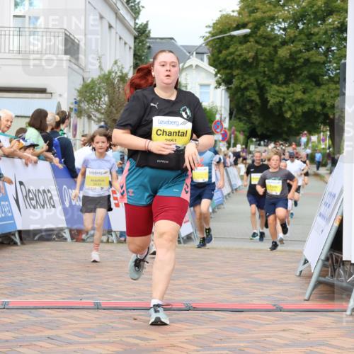 31.08.2025 - 21. Blankeneser Heldenlauf Strokosch-Dieckow http://msf.ph/oto/8700991 31.08.2025 10:31:20 Ziel 2551, 2776, 2307, 2649, 2647, 2399, 2103, 2274 meine-sportfotos.de