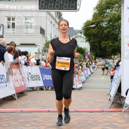 31.08.2025 - 21. Blankeneser Heldenlauf Strokosch-Dieckow http://msf.ph/oto/8701010 31.08.2025 12:48:56 Ziel 5182, 5183, 5097, 5046 meine-sportfotos.de