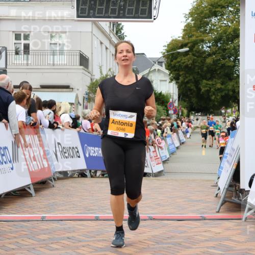 31.08.2025 - 21. Blankeneser Heldenlauf Strokosch-Dieckow http://msf.ph/oto/8701013 31.08.2025 12:48:56 Ziel 5182, 5183, 5097, 5046 meine-sportfotos.de