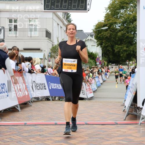 31.08.2025 - 21. Blankeneser Heldenlauf Strokosch-Dieckow http://msf.ph/oto/8701023 31.08.2025 12:48:56 Ziel 5182, 5183, 5097, 5046 meine-sportfotos.de