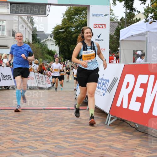 31.08.2025 - 21. Blankeneser Heldenlauf Strokosch-Dieckow http://msf.ph/oto/8701114 31.08.2025 12:48:42 Ziel 5074, 5789, 5417, 5552, 4318 meine-sportfotos.de
