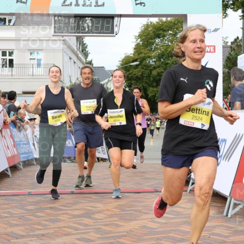 31.08.2025 - 21. Blankeneser Heldenlauf Strokosch-Dieckow http://msf.ph/oto/8701151 31.08.2025 10:34:52 Ziel 2524, 2244, 2214, 2215, 2655, 2488, 2548, 2549, 2438, 2439, 2441, 2442, 2048 meine-sportfotos.de