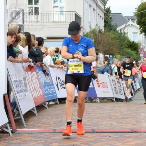 31.08.2025 - 21. Blankeneser Heldenlauf Strokosch-Dieckow http://msf.ph/oto/8701194 31.08.2025 10:30:11 Ziel 2210, 2445, 2444, 2169, 2226, 2543 meine-sportfotos.de