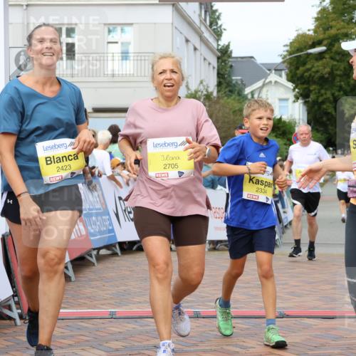 31.08.2025 - 21. Blankeneser Heldenlauf Strokosch-Dieckow http://msf.ph/oto/8701236 31.08.2025 10:29:51 Ziel 2322, 2248, 2250, 2423, 2422, 2705, 2455, 2545, 2544, 2514, 2603, 2602, 2532, 2334 meine-sportfotos.de