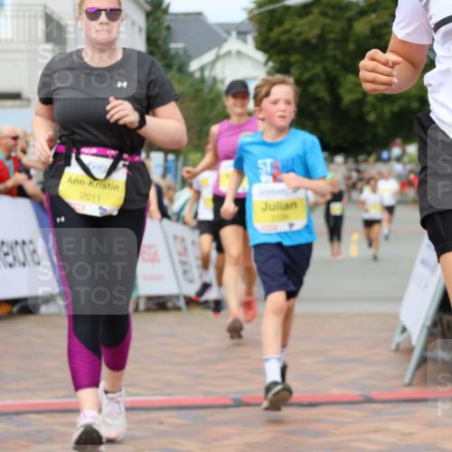 31.08.2025 - 21. Blankeneser Heldenlauf Strokosch-Dieckow http://msf.ph/oto/8701455 31.08.2025 10:33:27 Ziel 2011, 2044, 2126, 2640, 2639, 2220, 2221 meine-sportfotos.de