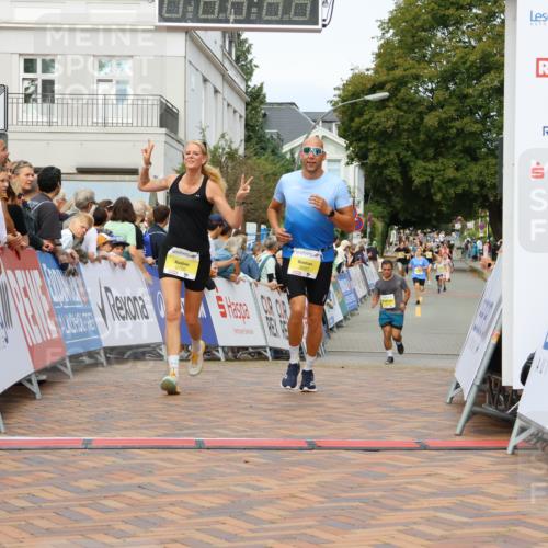 31.08.2025 - 21. Blankeneser Heldenlauf Strokosch-Dieckow http://msf.ph/oto/8701472 31.08.2025 10:28:42 Ziel 2697, 2700, 2351, 2687 meine-sportfotos.de