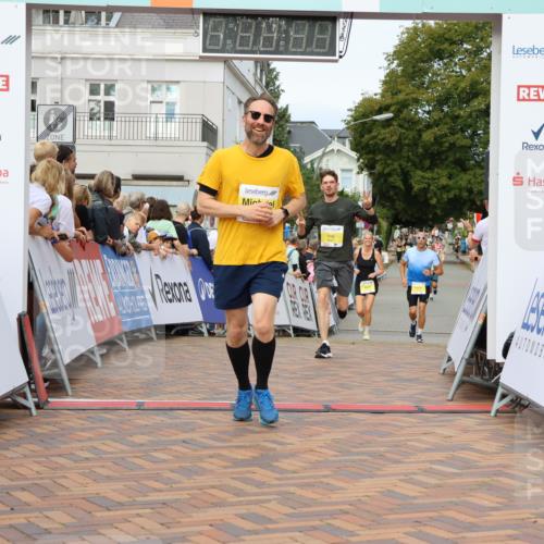 31.08.2025 - 21. Blankeneser Heldenlauf Strokosch-Dieckow http://msf.ph/oto/8701489 31.08.2025 10:28:38 Ziel 2173, 2727, 2697, 2700, 2351, 2687 meine-sportfotos.de
