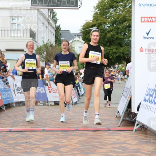 31.08.2025 - 21. Blankeneser Heldenlauf Strokosch-Dieckow http://msf.ph/oto/8701864 31.08.2025 10:31:36 Ziel 2664, 2740, 2406, 2190, 2092, 2079, 2653, 2155, 2443 meine-sportfotos.de