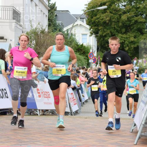 31.08.2025 - 21. Blankeneser Heldenlauf Strokosch-Dieckow http://msf.ph/oto/8702107 31.08.2025 10:30:50 Ziel 2179, 2279, 2168, 2206, 2309, 2310 meine-sportfotos.de